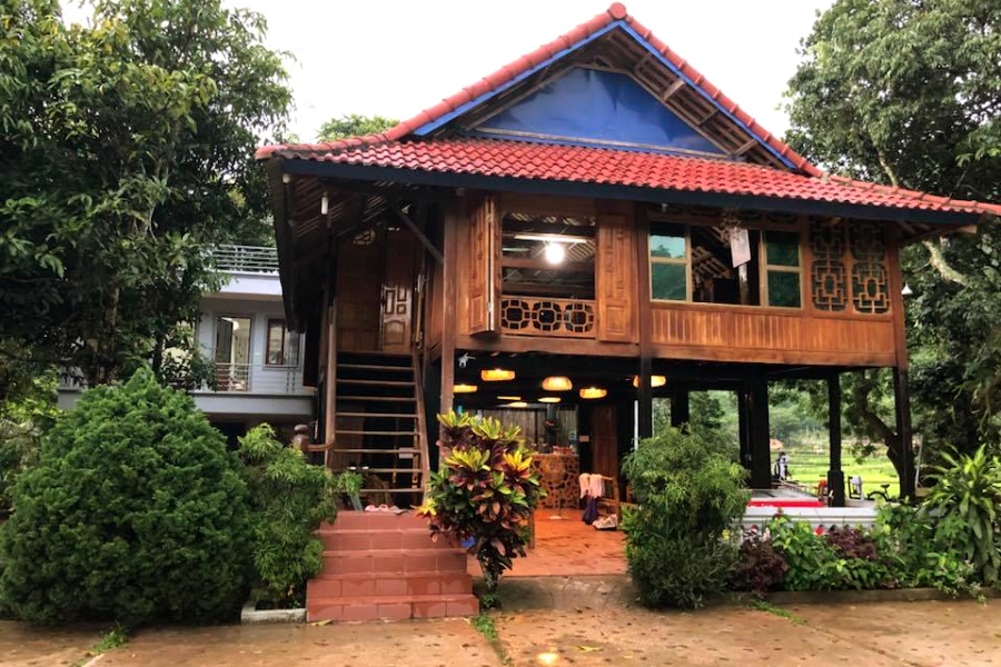 Nhà sàn cộng đồng tại Mai Châu Sky Resort
